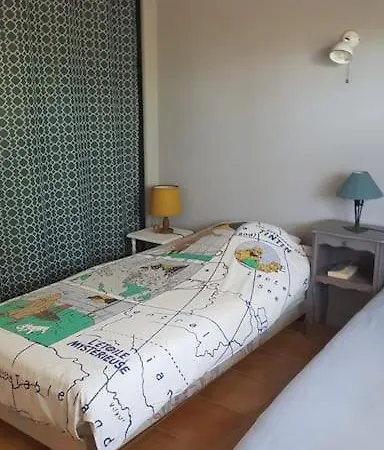 Ambiance Bord De Apartment